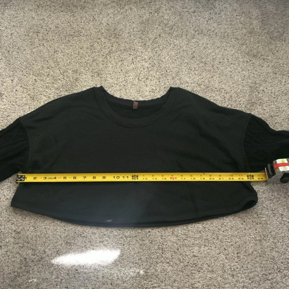 NWOT FO Movement Snow Worries Layer - Picture 7 of 9